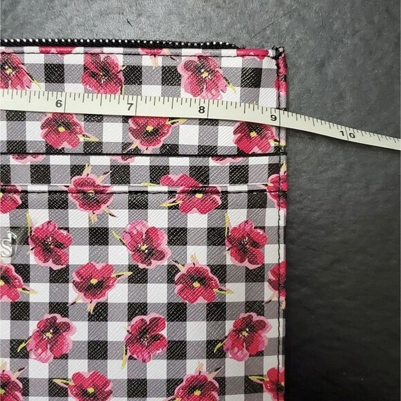 Guess black and pink large wristlet - Picture 5 of 8